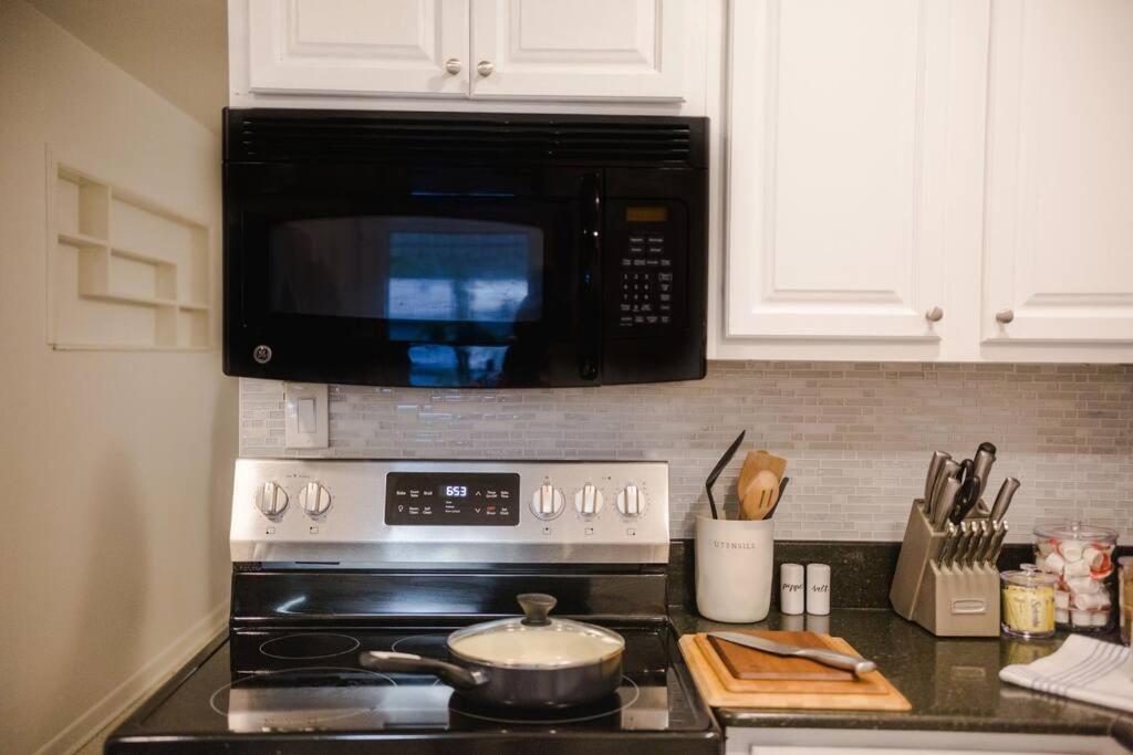 Charming Home, Minutes From The Beach Vero Beach Exterior foto